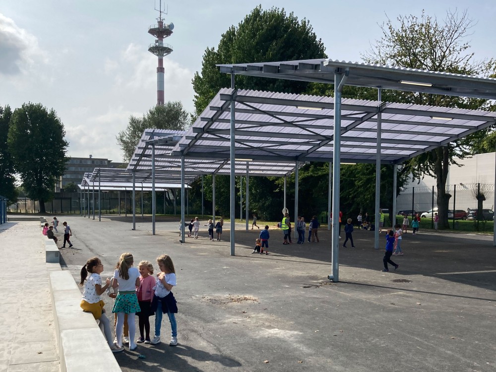 Abscis Architecten - playground with canopy