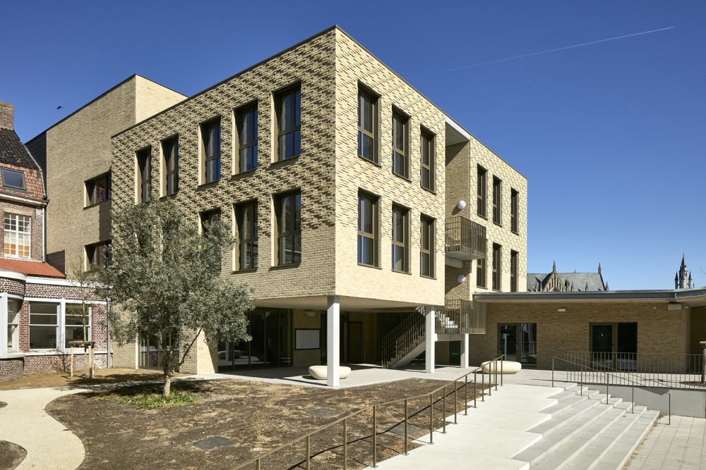 Abscis Architecten - Achtergevel speelplaats gebouw C - fotografie Steven Neyrinck