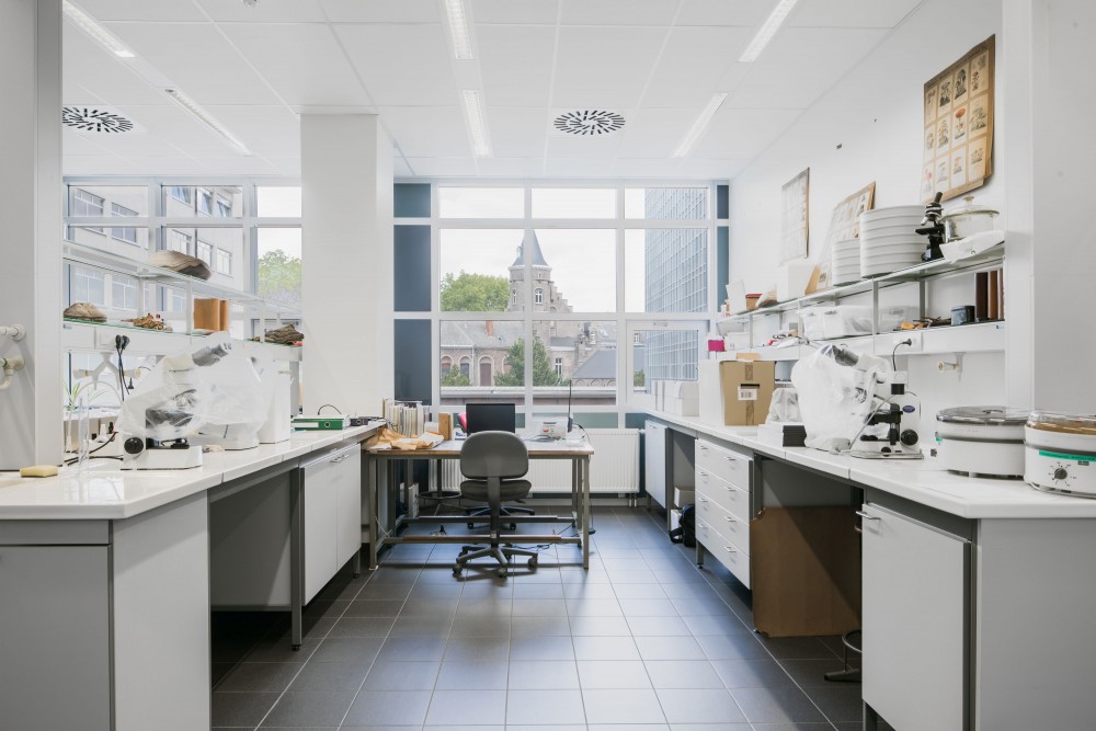Abscis Architecten - laboratorium - foto Jeroen Verrecht